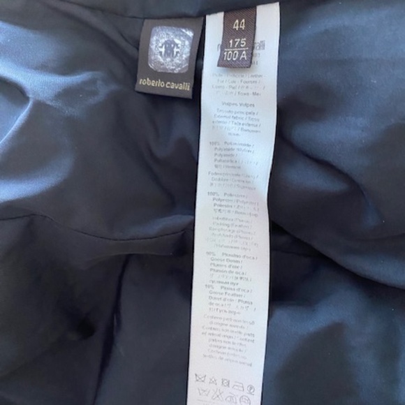 Roberto Cavalli Black and Pink Puffer Jacket with Bold Patterns - Picture 9 of 16